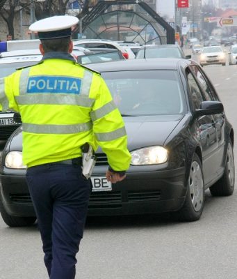 Politia îți blochează mașina direct în trafic dacă nu ai acest document. Actul normativ valabil din luna mai itp control auto politie